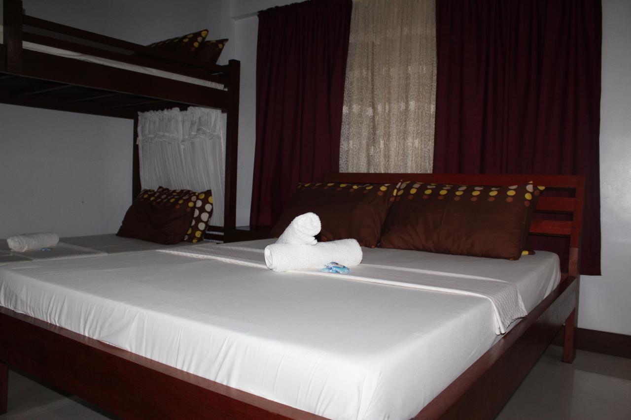 Peria Seafront Pensione Roxas  Exterior foto
