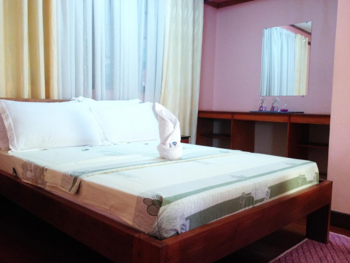 Peria Seafront Pensione Roxas  Exterior foto