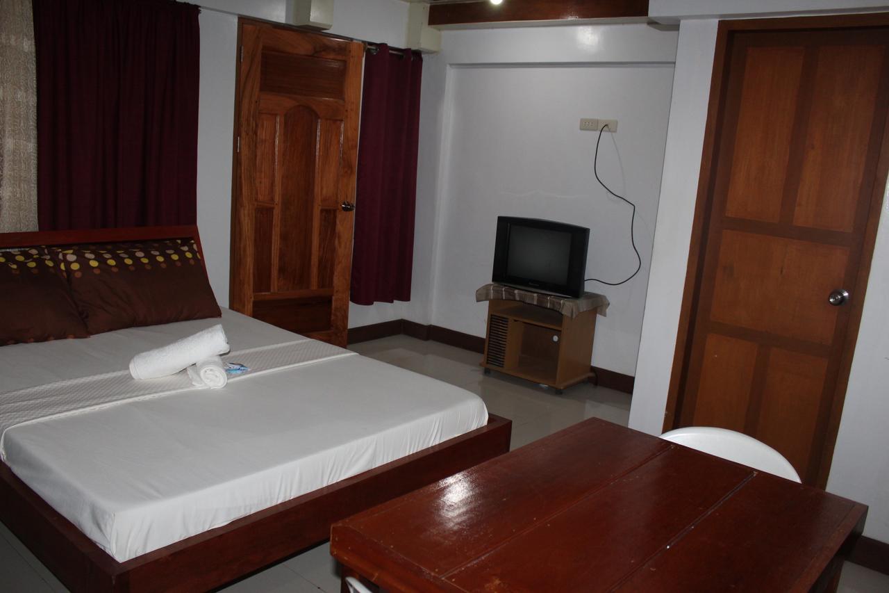 Peria Seafront Pensione Roxas  Exterior foto